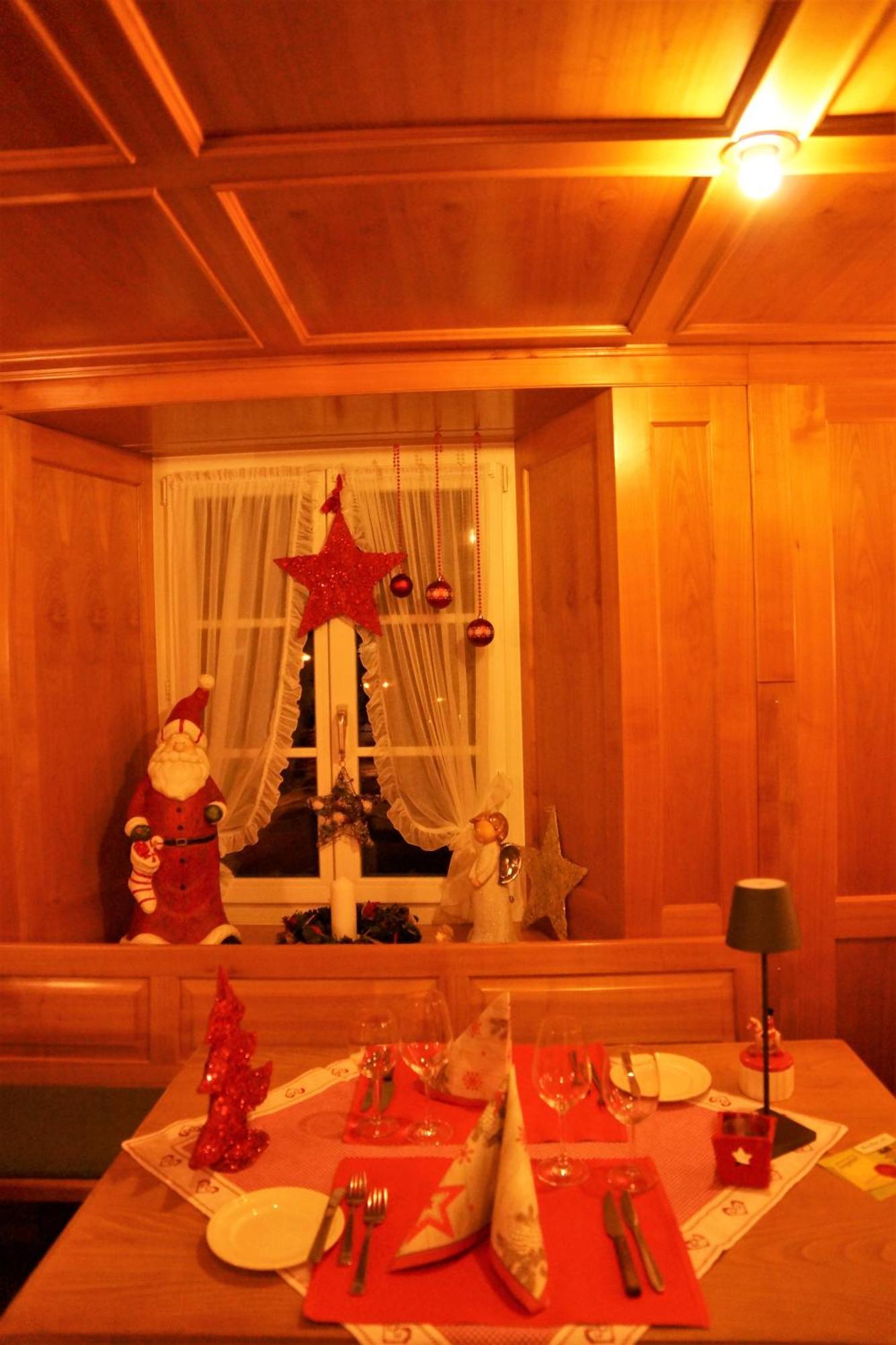Hotel Restaurant Roessli Schönenberg Buitenkant foto