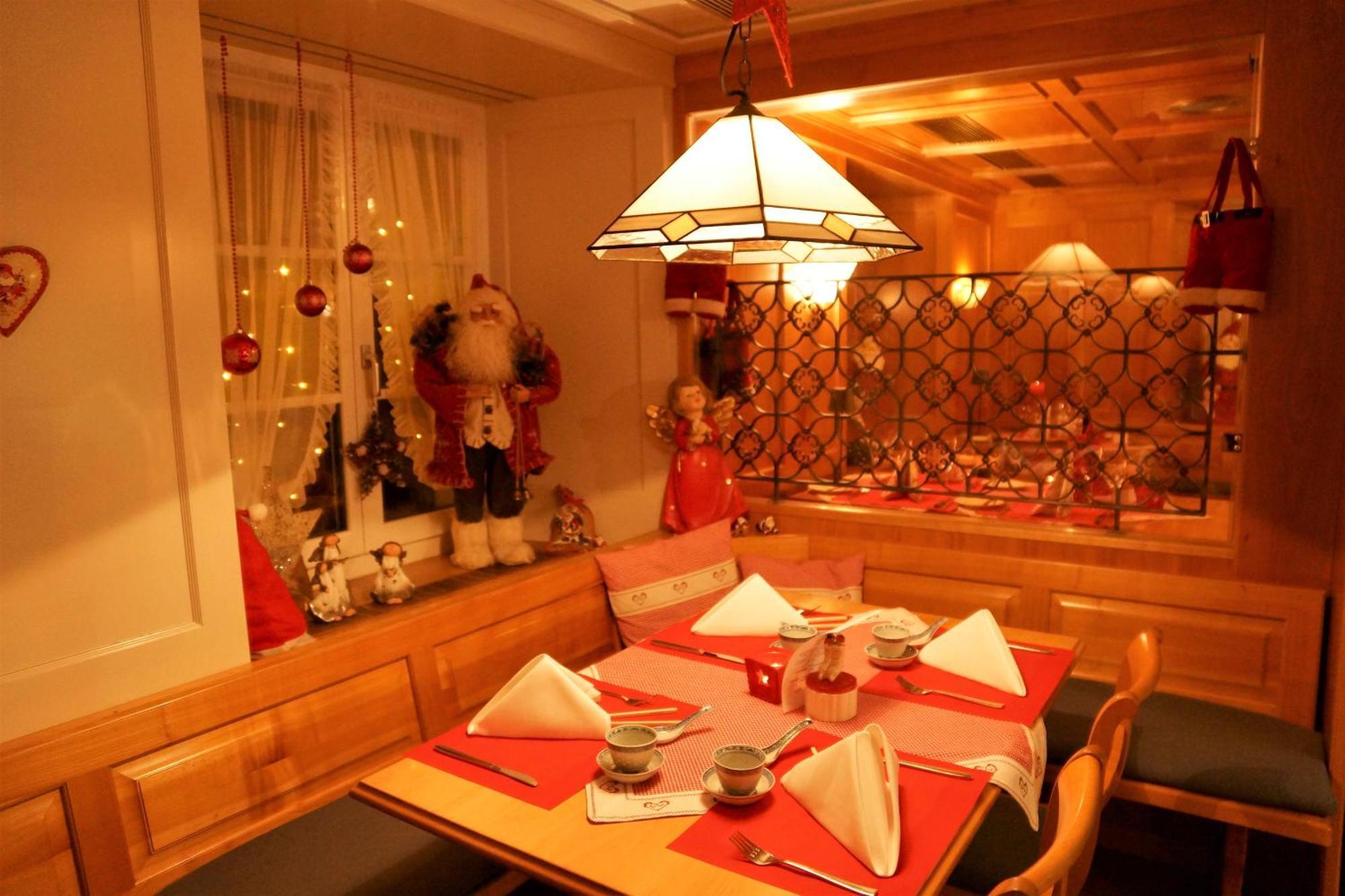 Hotel Restaurant Roessli Schönenberg Buitenkant foto
