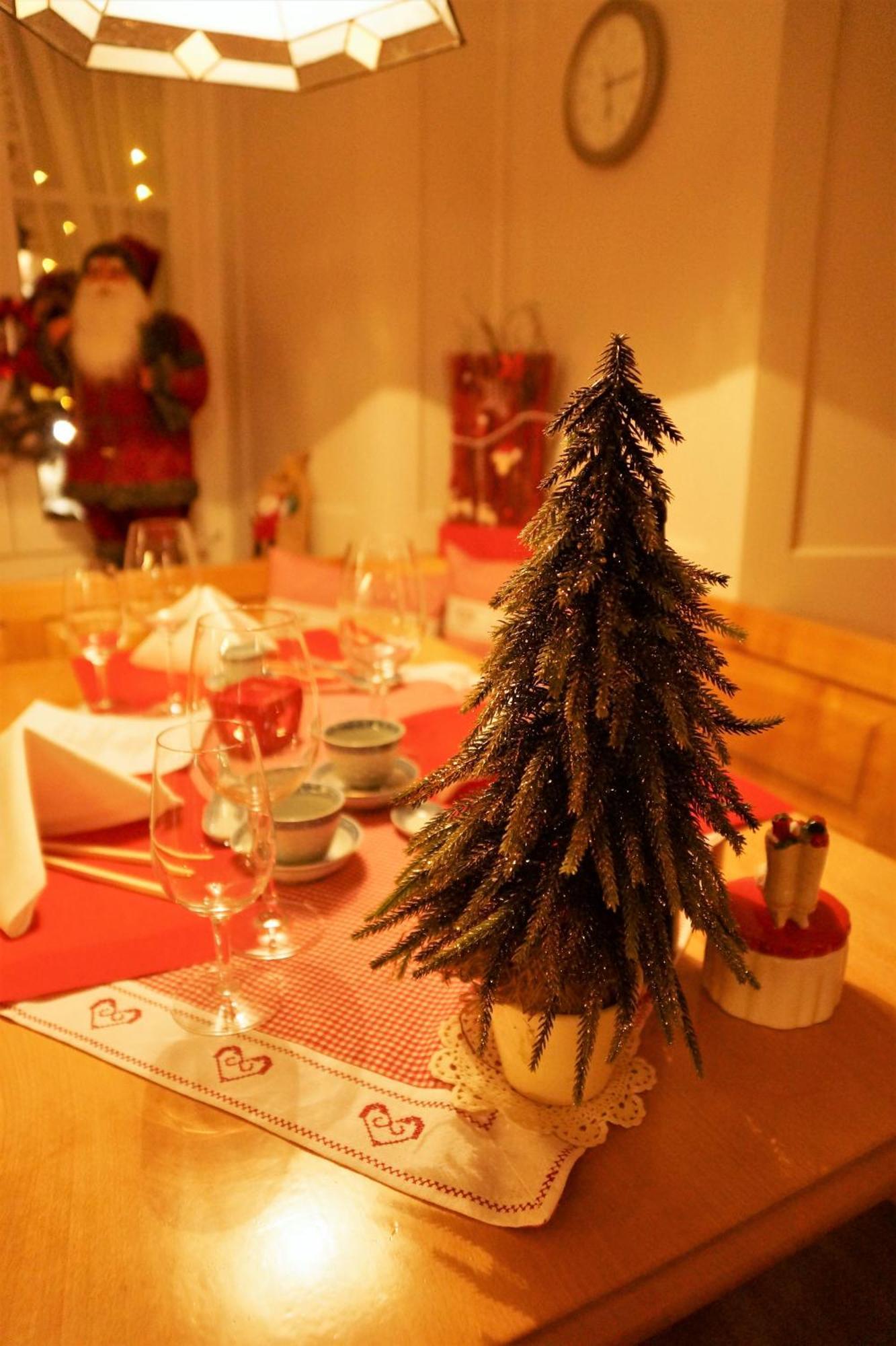 Hotel Restaurant Roessli Schönenberg Buitenkant foto