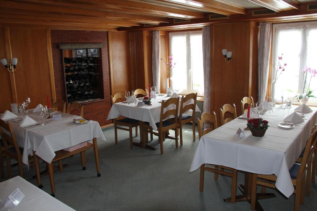 Hotel Restaurant Roessli Schönenberg Buitenkant foto